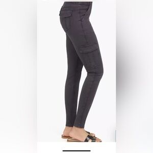 Spanx Stretch Twill Ankle Cargo Pants 20311R